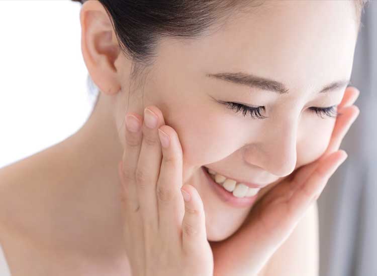 Tips for Maintaining Bright and Radiant Skin