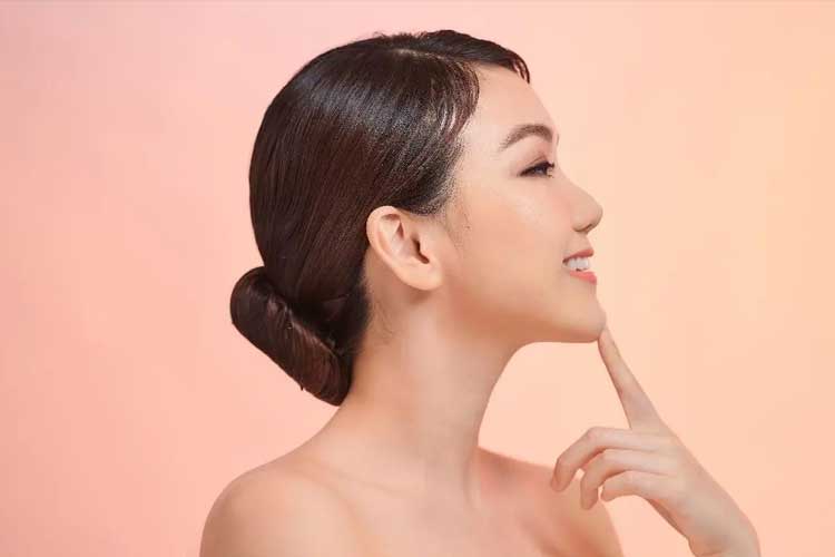5 Ways to Form a Pointed Chin, Naturally Without Surgery