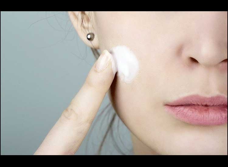 Beware of the Dangers of Skin Whitening Products Containing Mercury